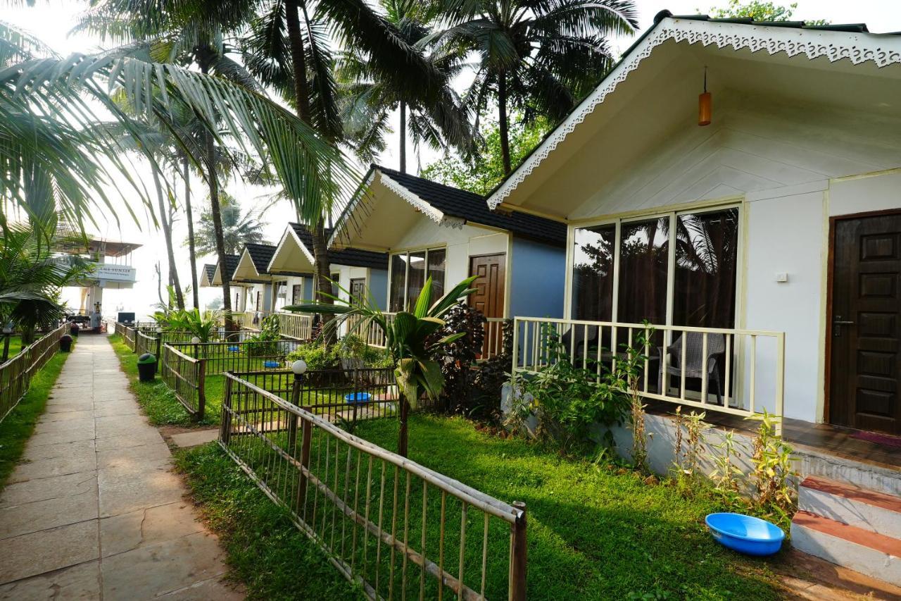 Hotel Molly'S Nest Mandrem Esterno foto