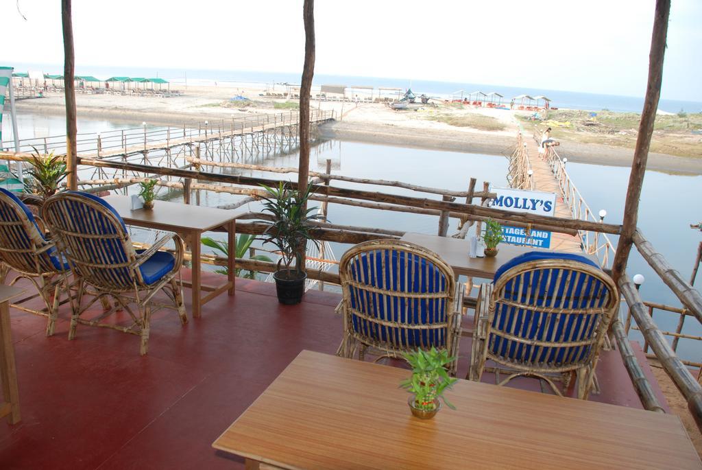 Hotel Molly'S Nest Mandrem Esterno foto
