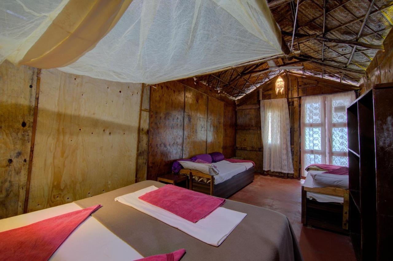 Hotel Molly'S Nest Mandrem Esterno foto